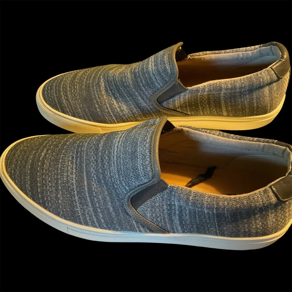 Express Men's Gray Slip-On Loafers